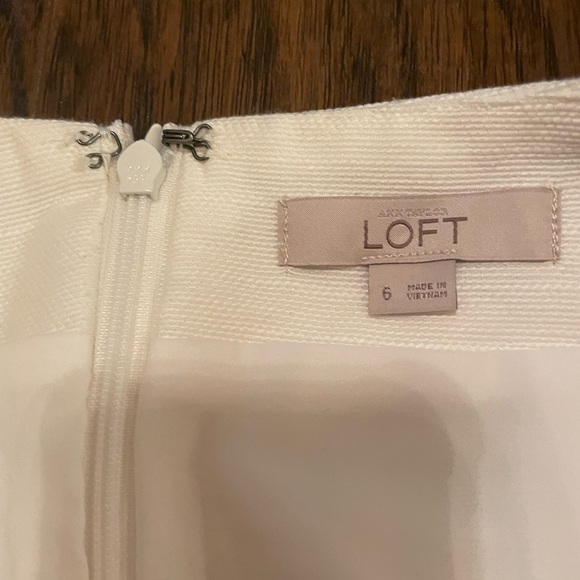 Loft white/cream knee length skirt - Picture 3 of 4
